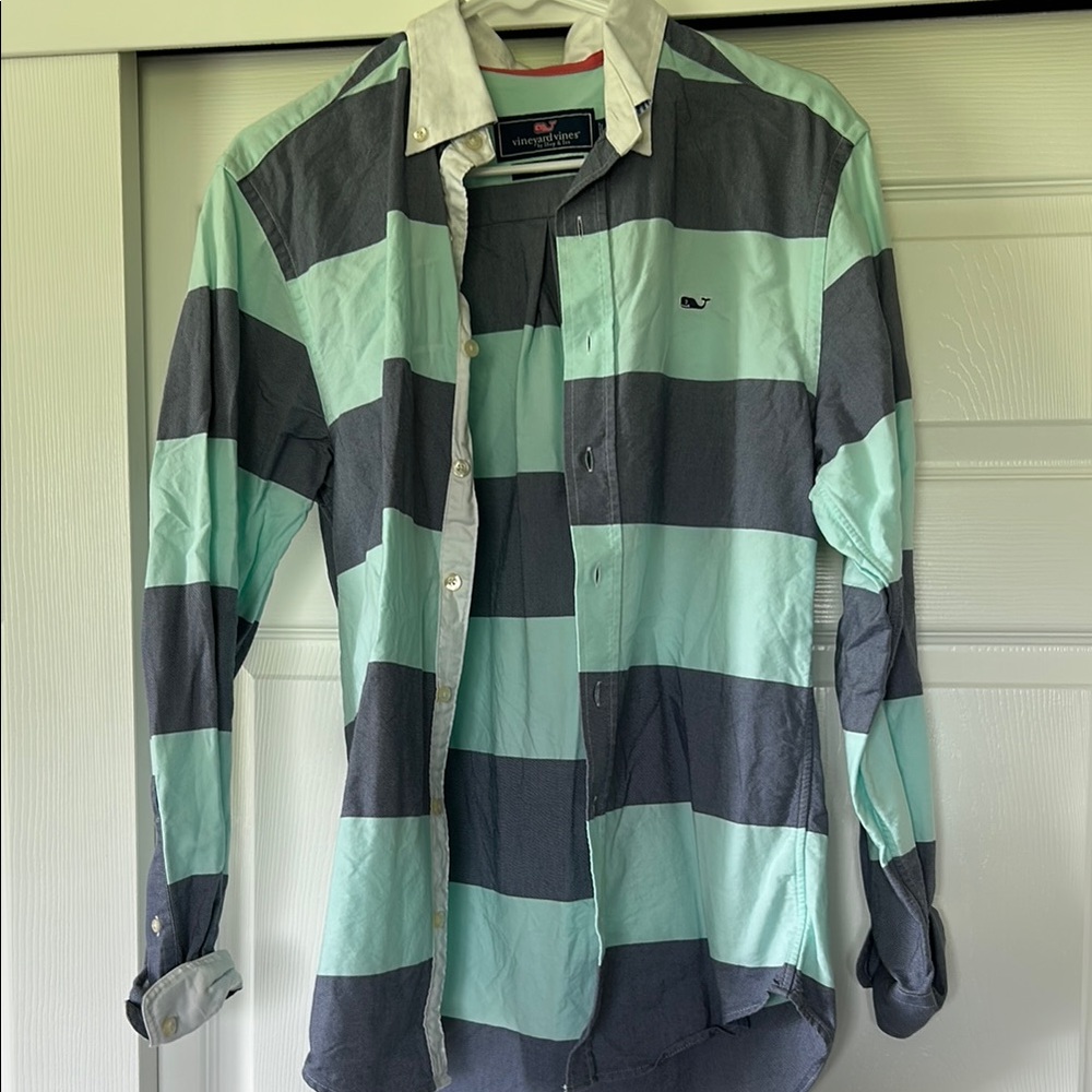 Vineyard Vines Light Blue and Navy Striped Dress Shirt